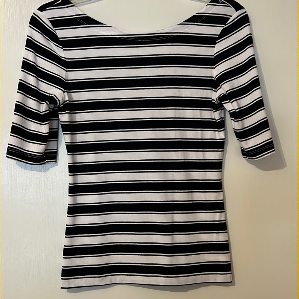 Banana Republic Petite Short Sleeves Preppy Navy/White Top
